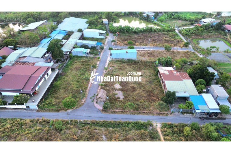 Bán mặt tiền Bình Minh-Quảng Tiến, 185m2, cách Ql 1A 600m